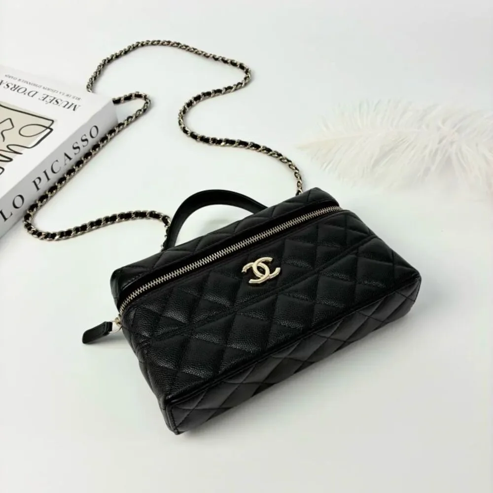 Chanel Women Pre-Loved Bag Very Good Condition